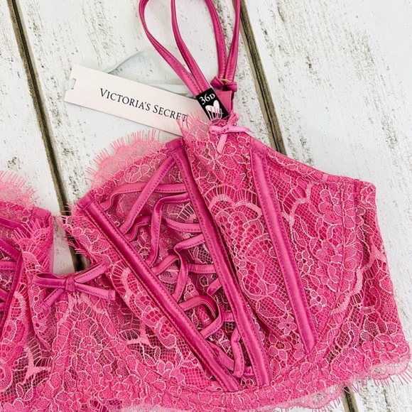 36D Victoria’s Secret Dream Angels Push Up Without Padding Bra - Picture 3 of 9